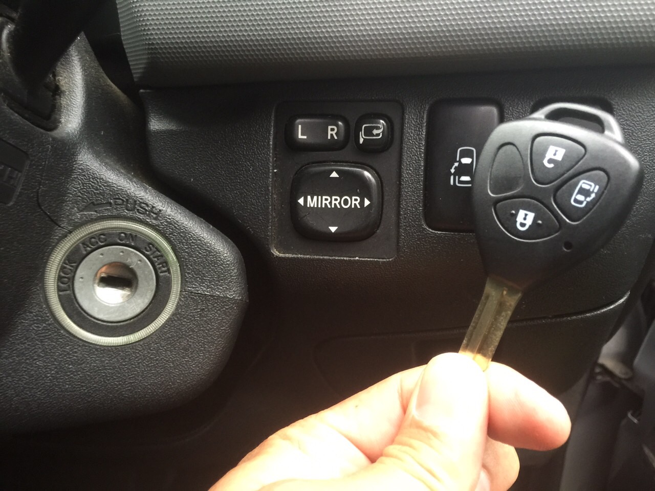 トヨタ_ハイエース